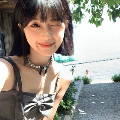 住在海边的猫头鹰