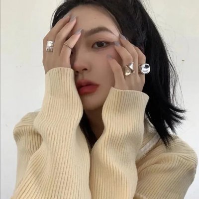 怪物少女妮莫娜